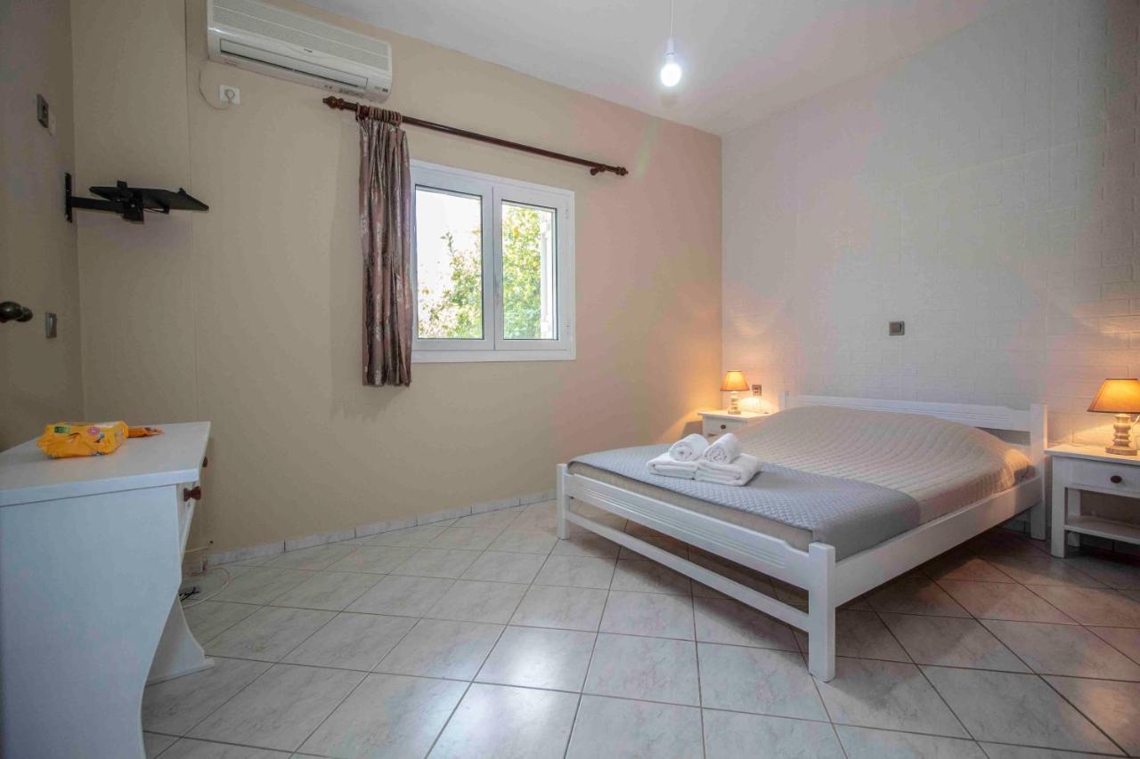 Laconian Collection # Gytheio Sea View Kostantinos Apartment# Selinitsa ภายนอก รูปภาพ